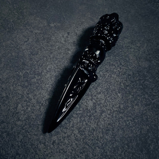 Phurpa (phurba, kīla, kila) Tibetan ritual dagger in black obsidian - RITUAL ITEM