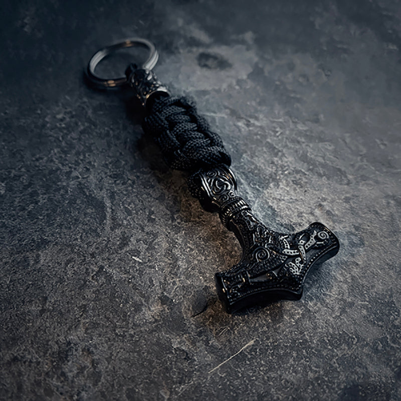 Mjolnir black edition keychain - KEYCHAIN