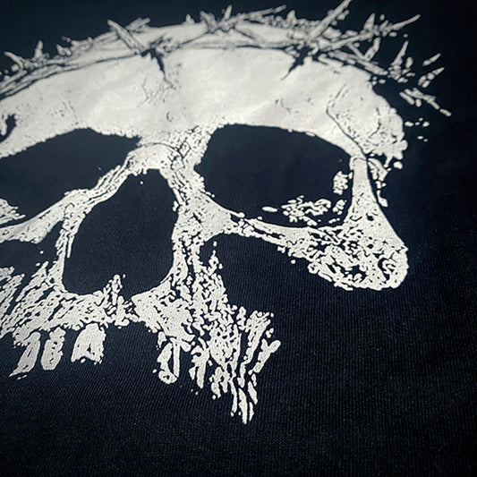 Human skull with crown of thorns - T-shirt female fitted