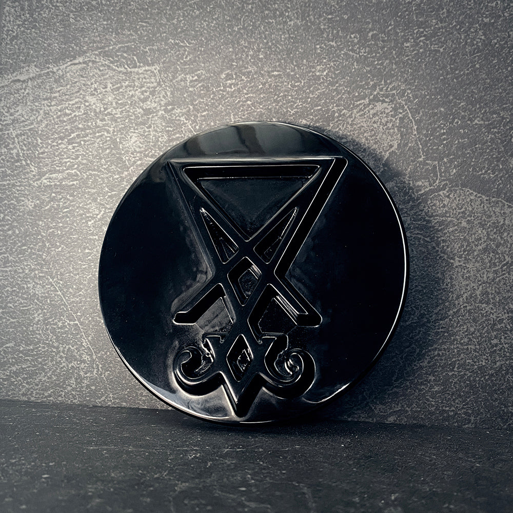 Lucifer seal, Sigil of Lucifer disc, round version, carved black obsidian - RITUAL ITEM