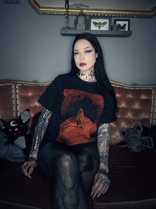 Death and the Raven, RED version, Gustave Doré, Gustave Dore illustration - T-shirt