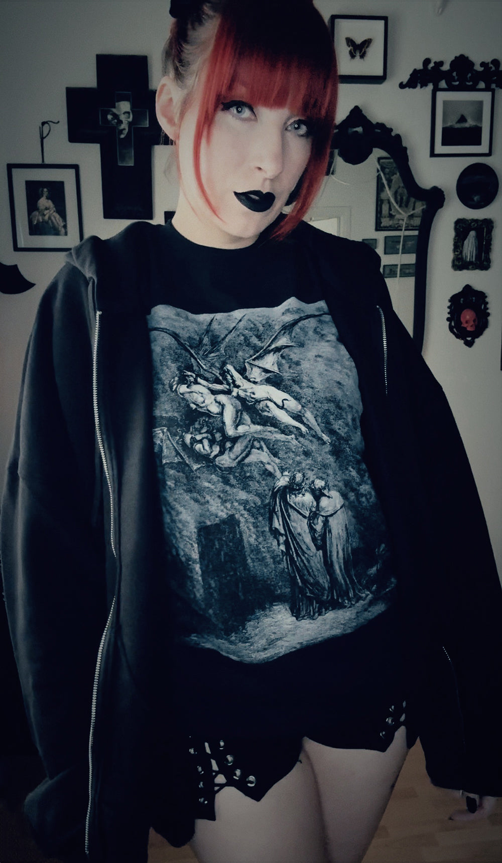 The Erinnys, demons, Gustave Dore illustration - T-shirt