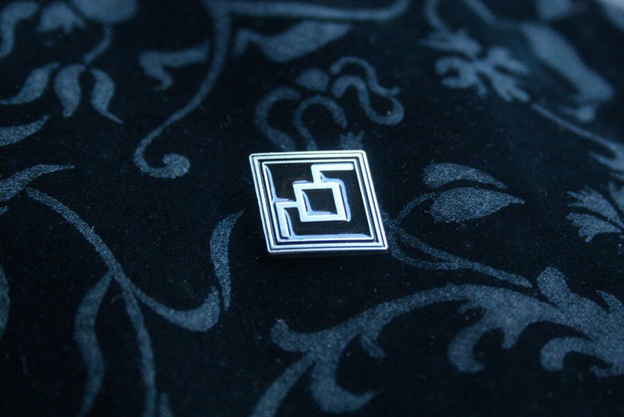 Black Lodge raised style - PIN