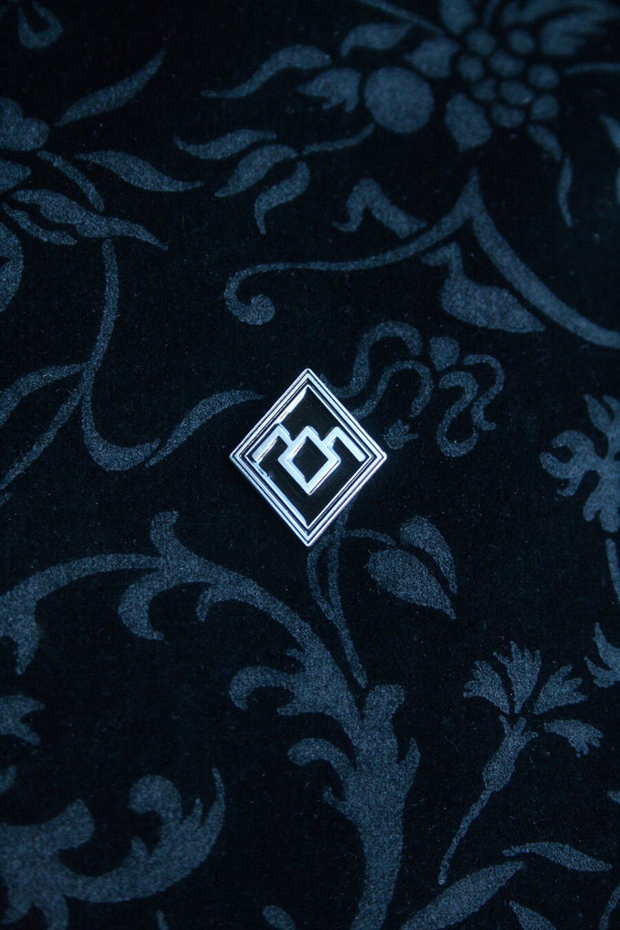 Black Lodge raised style - PIN