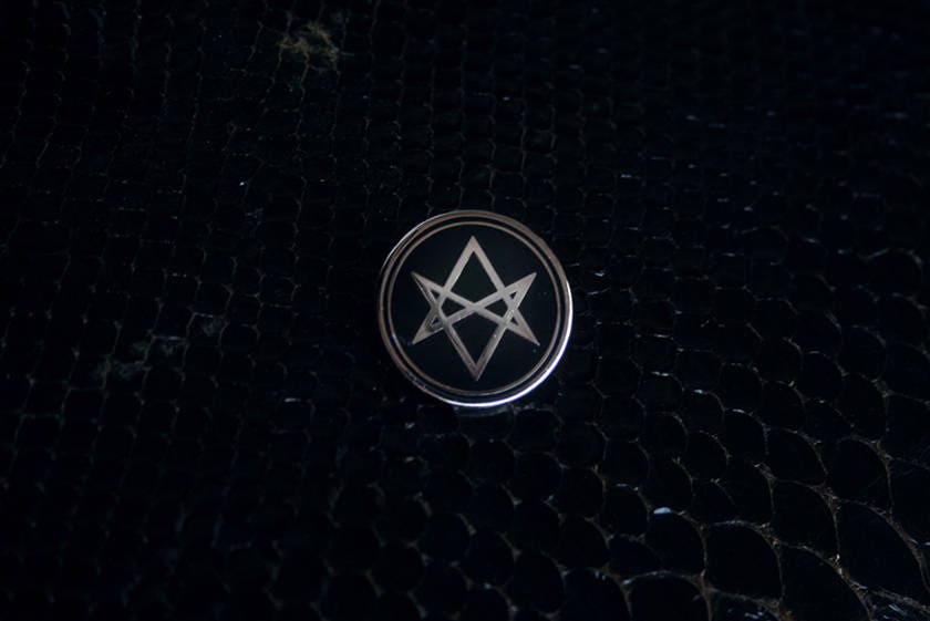 Unicursal Hexagram - PIN