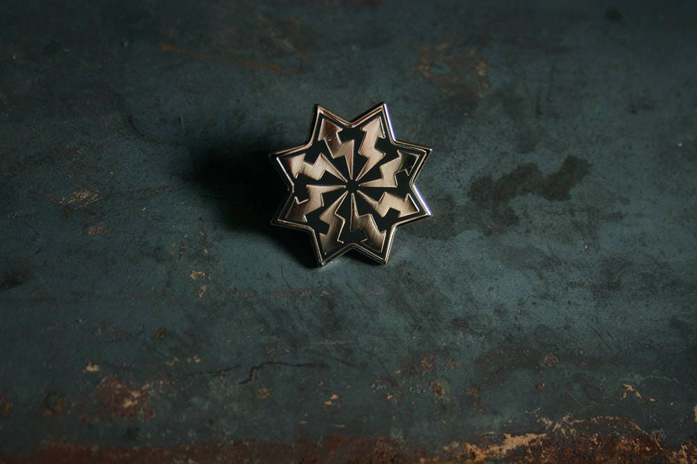 Chaos Star, KAOS - PIN