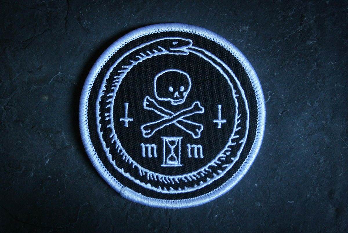 Ouroboros and skull, memento mori - PATCH