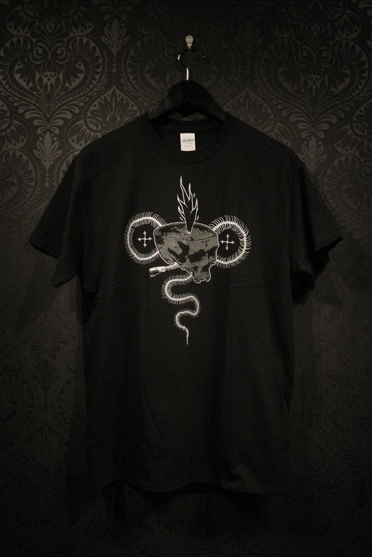 Serpent and black flame skull - T-shirt