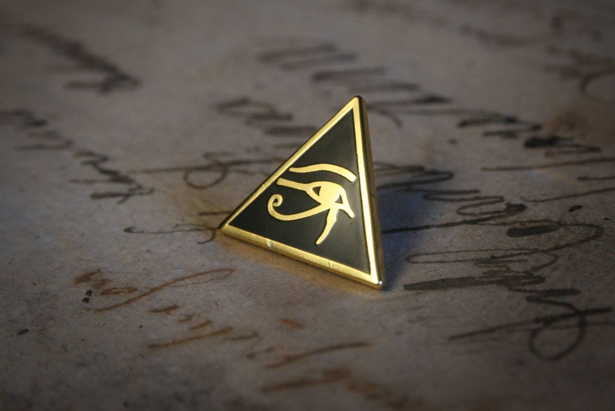 Udjat, the eye of Horus, the eye of RA - PIN