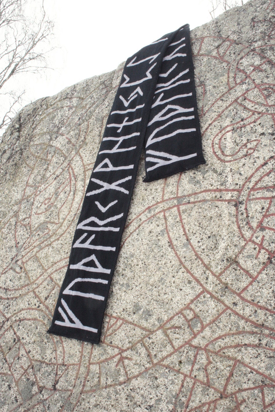 RUNE scarf, elder futhark runes - KNITTED SCARF