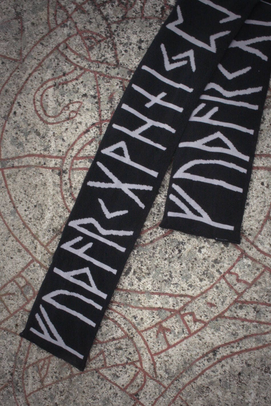 RUNE scarf, elder futhark runes - KNITTED SCARF