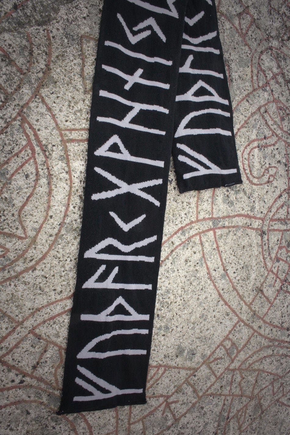 RUNE scarf, elder futhark runes - KNITTED SCARF