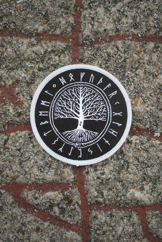 Futhark runes, Yggdrasil - PATCH