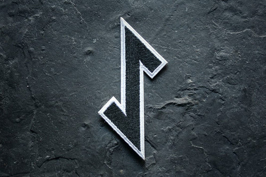 Eihwaz rune - PATCH