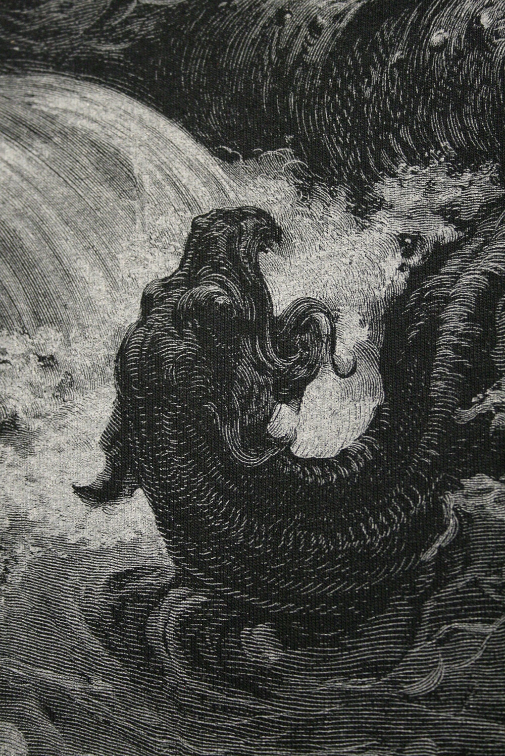 LEVIATHAN, Gustave Dore illustration - T-shirt