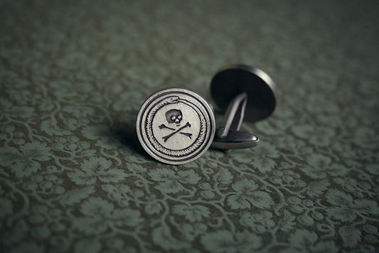 Ouroboros and skull with crossbone - Cufflinks