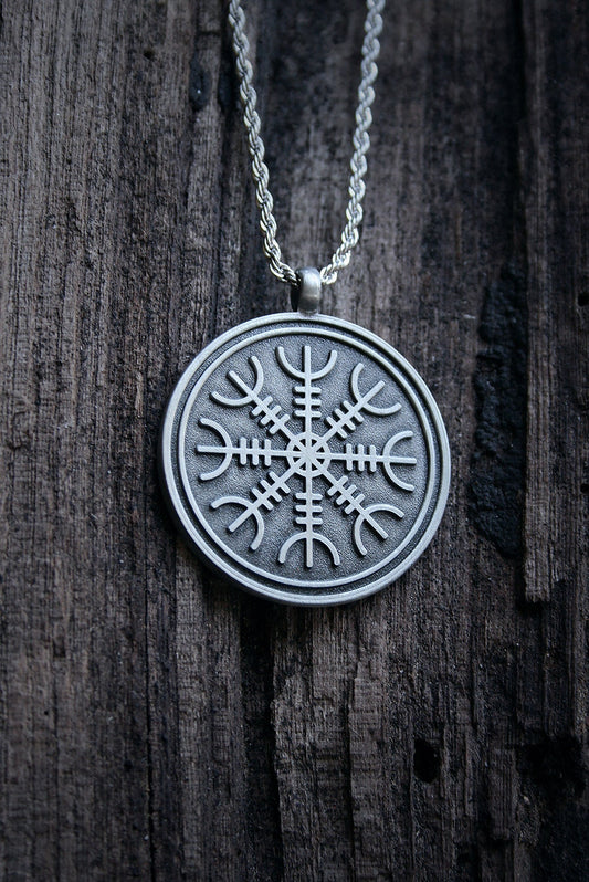 Ægishjálmur, Helm of awe (or helm of terror) - NECKLACE