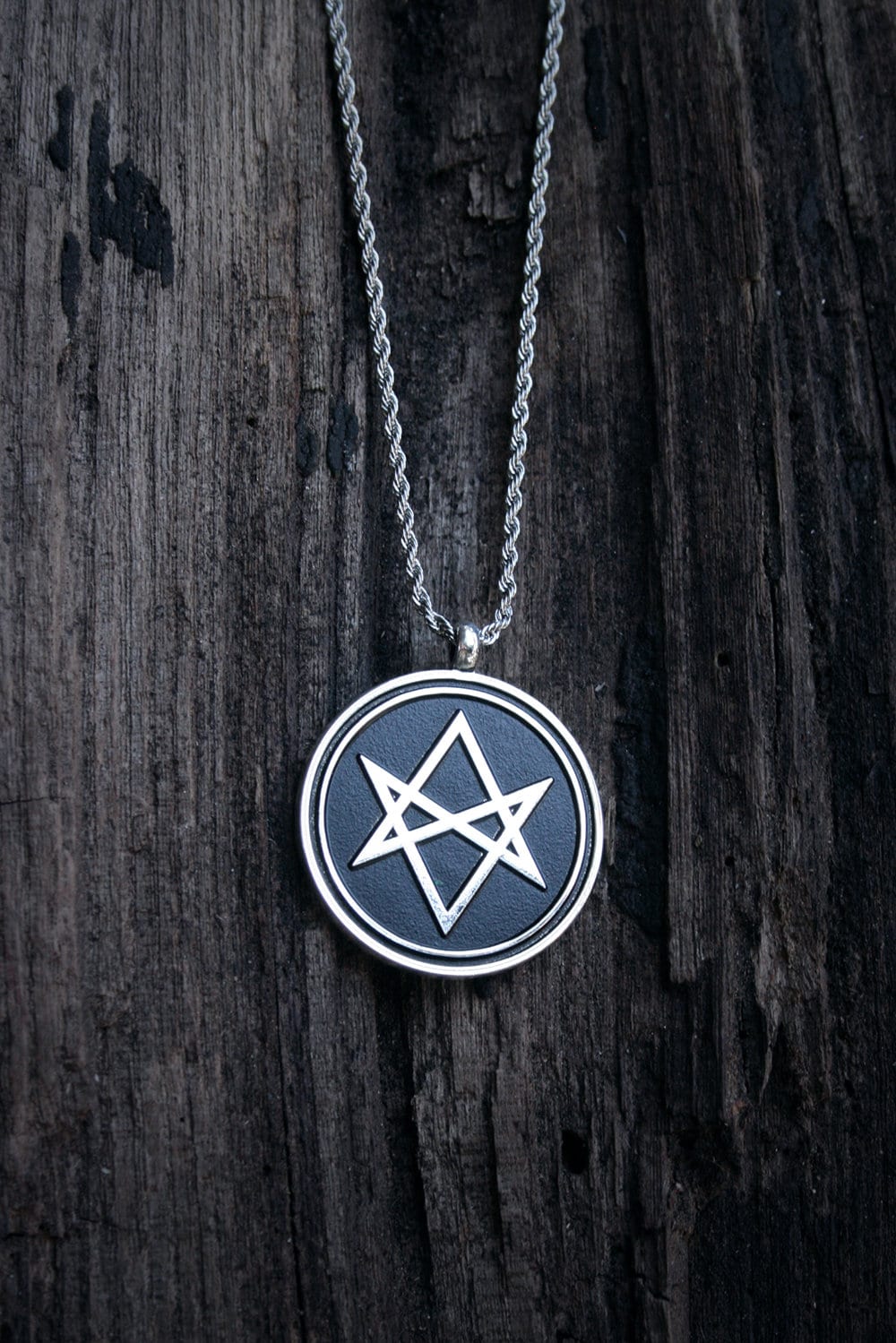 Unicursal Hexagram - NECKLACE