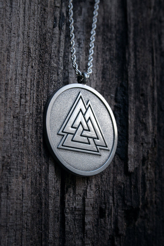 Valknut triple - NECKLACE