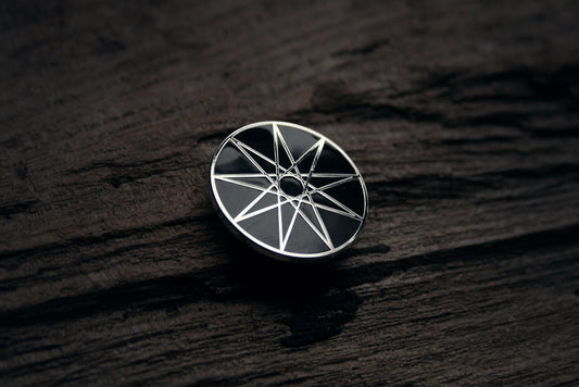 9 pointed star - PIN