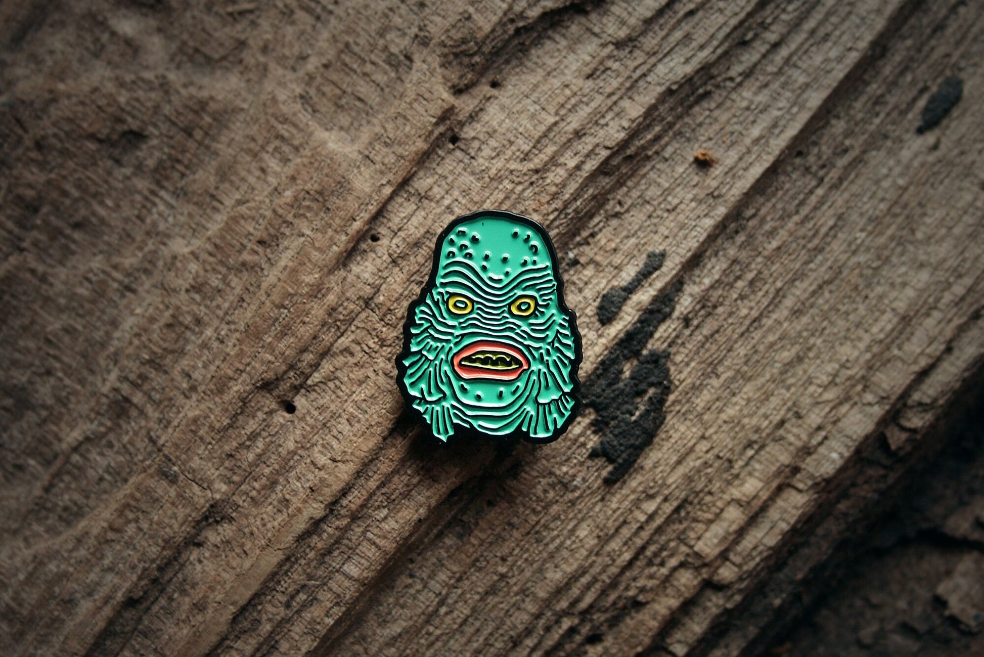 MONSTER CLUB, classic monster pin collection pack 1 - PIN pack!