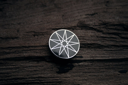 9 pointed star - PIN