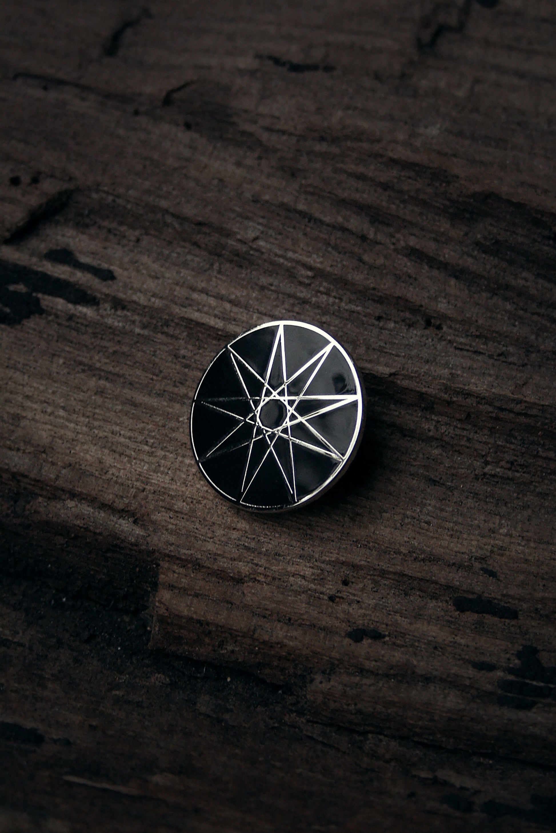 9 pointed star - PIN