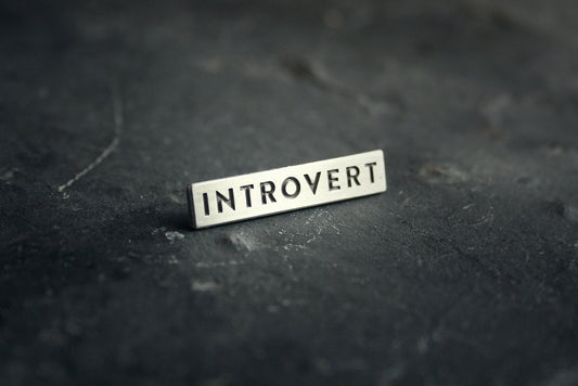 INTROVERT - PIN