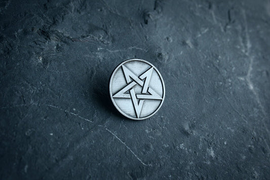 Pentagram, round, antique design - PIN