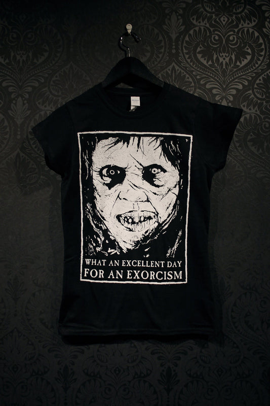 Exorcism, what an excellent day - T-shirt female fitted