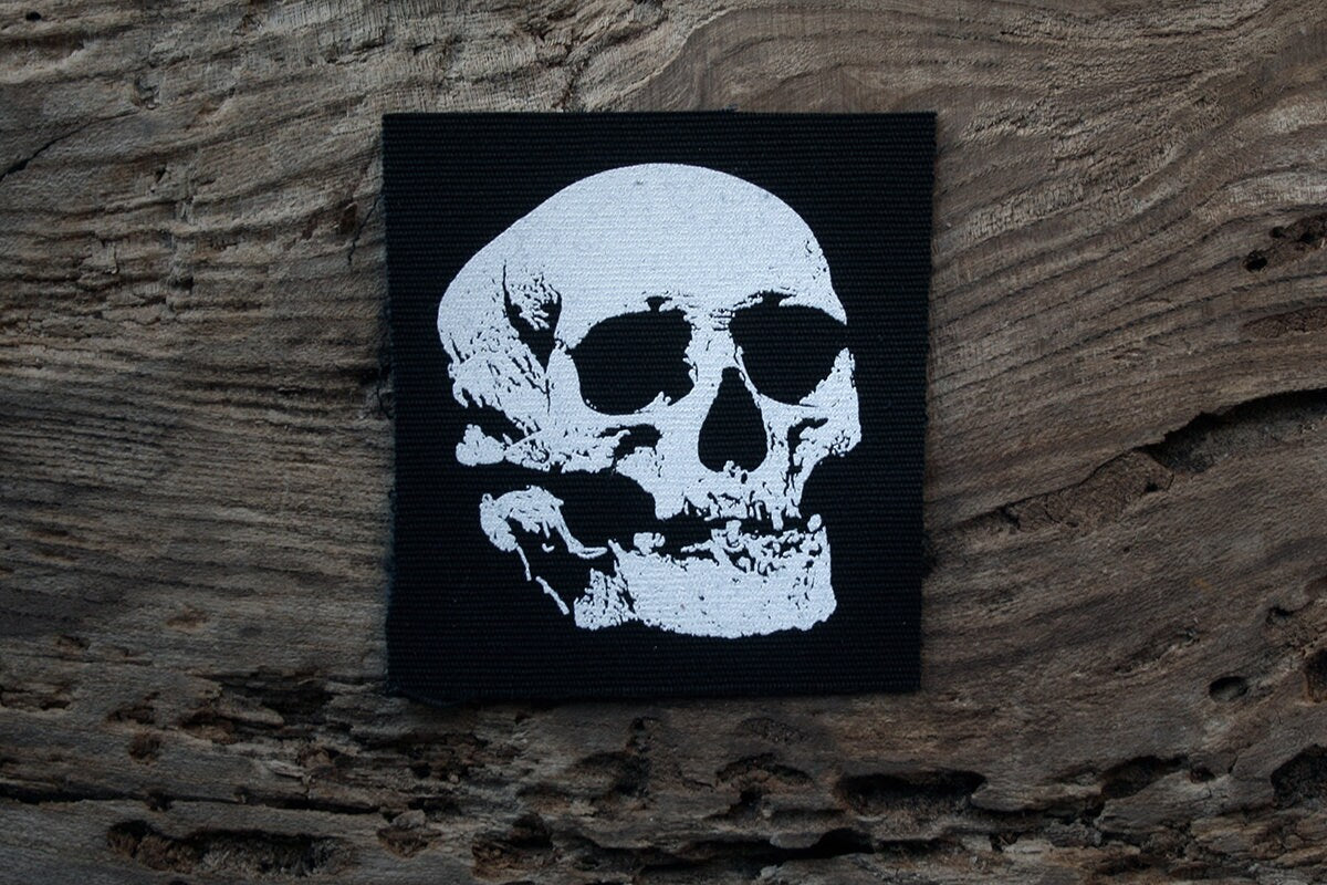 Skull with skew jaw - screen printed PATCH