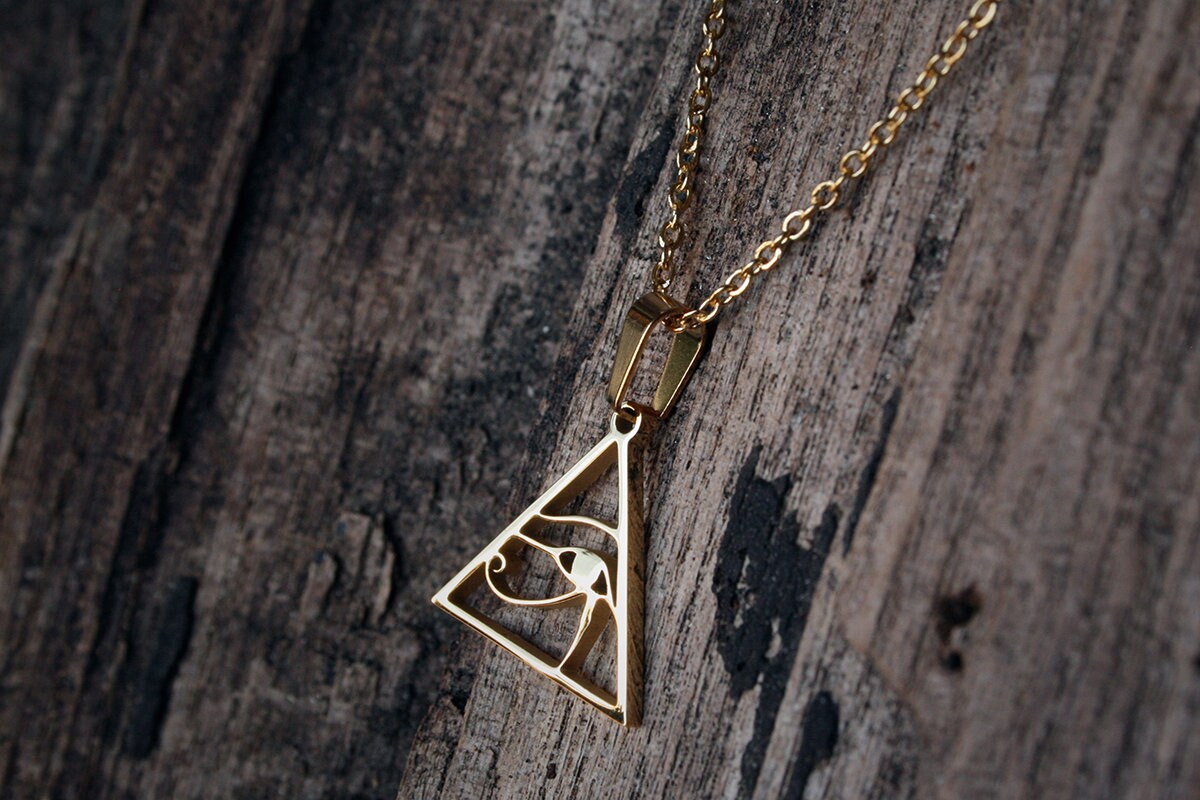 Udjat, the eye of Horus, the eye of RA - NECKLACE