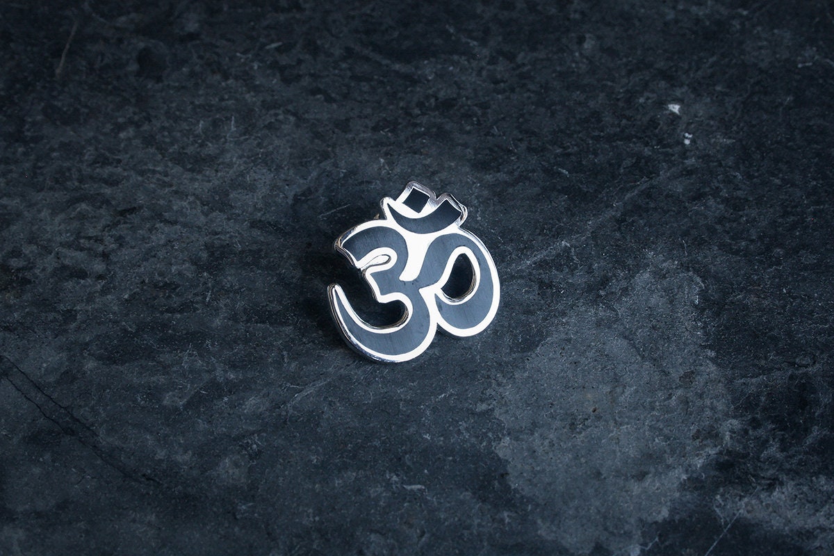 Aum sign, Om, mantra - PIN