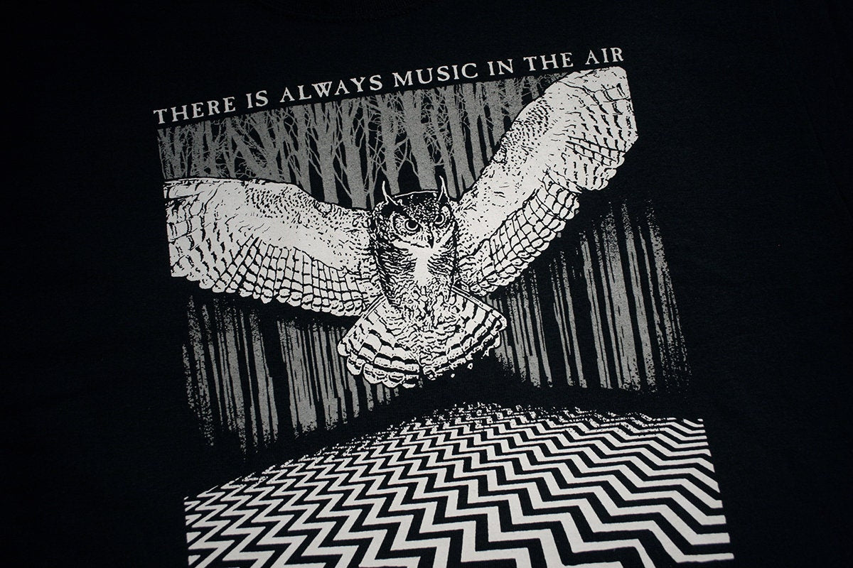 There is always music in the air - T-shirt