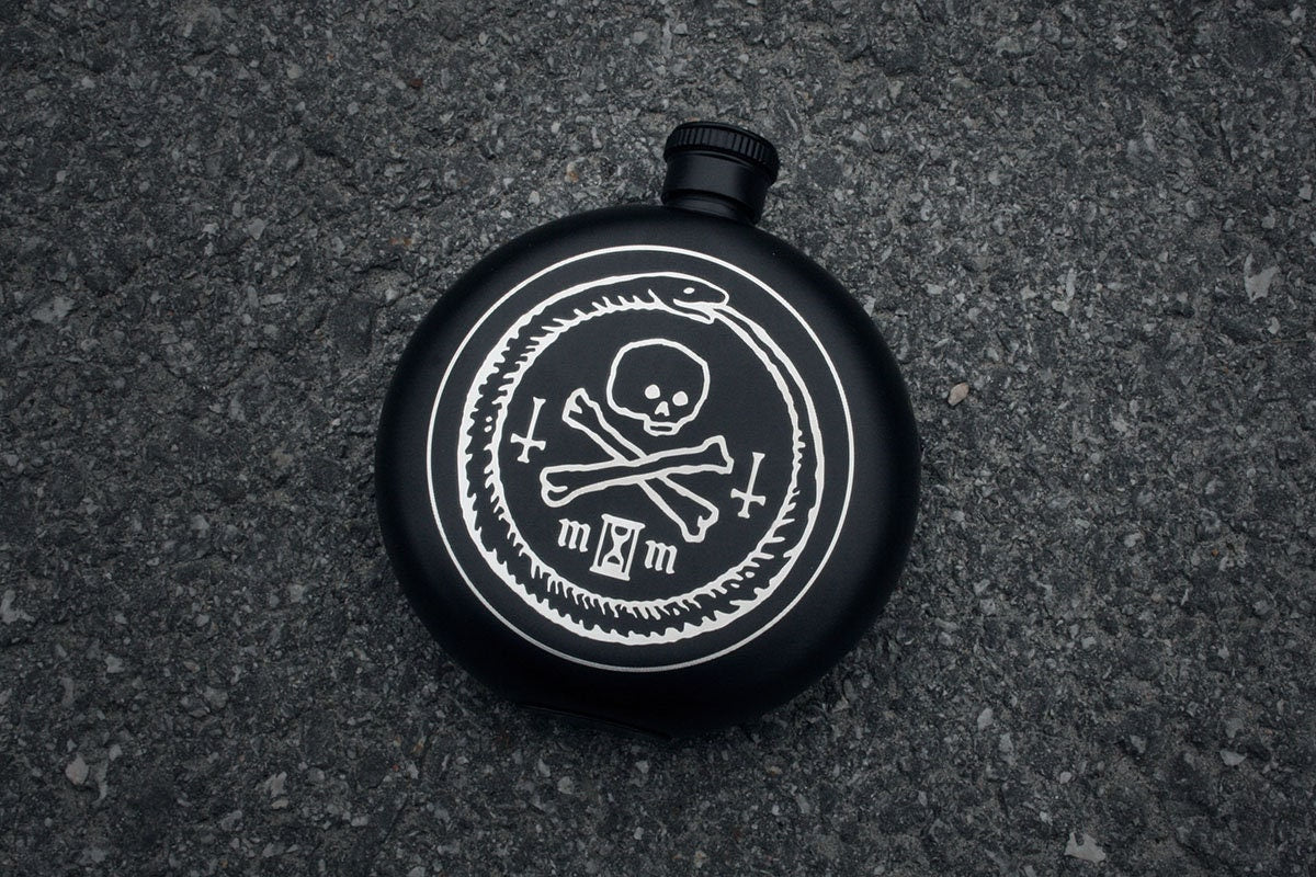 Ouroboros with skull, memento mori - Hip flask