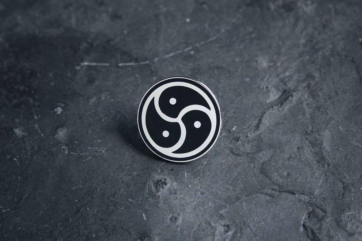 Triskelion BDSM - PIN