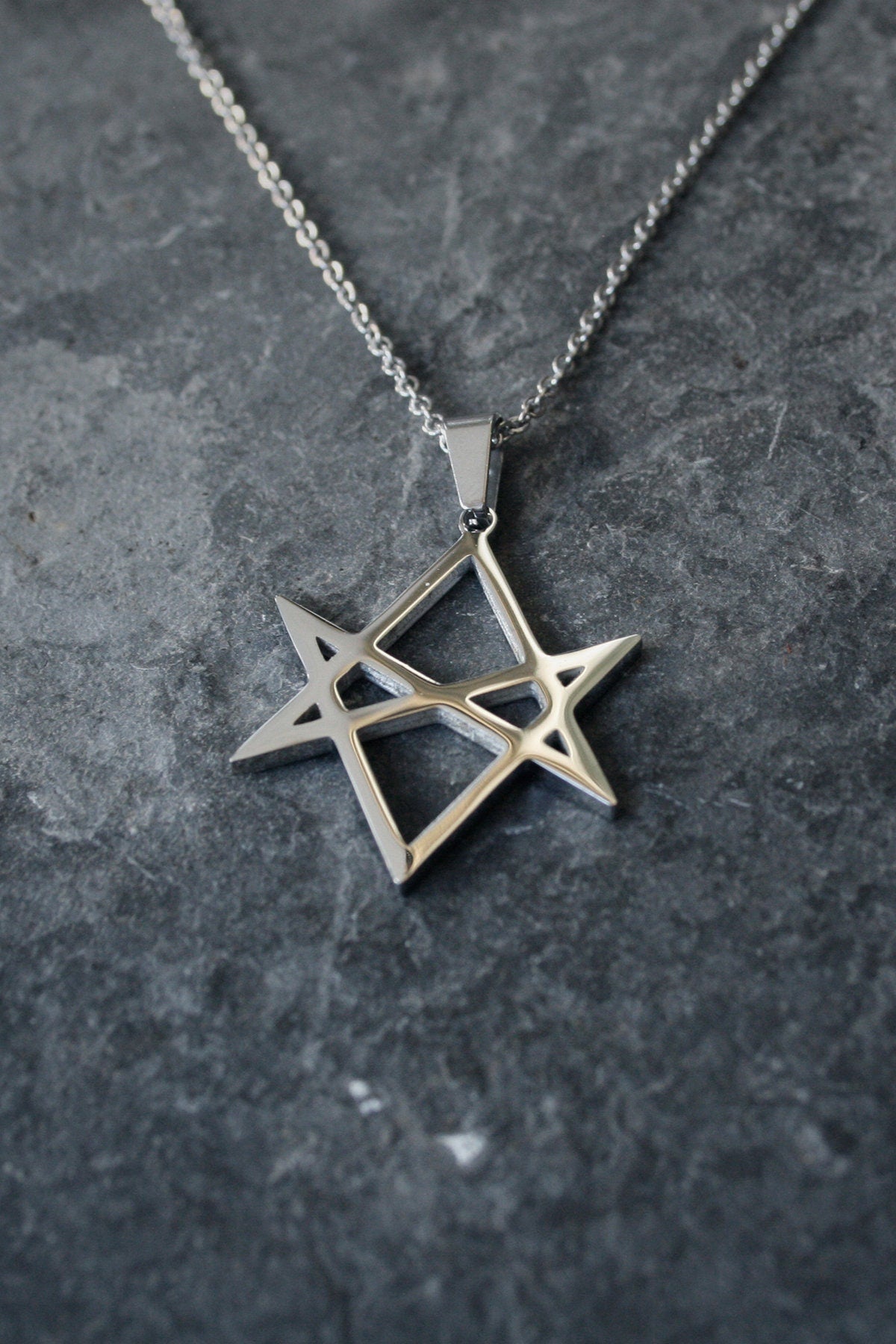 Unicursal hexagram - NECKLACE