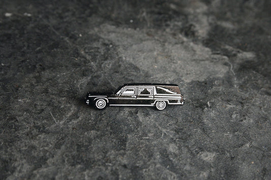 Hearse, funeral wagon - PIN