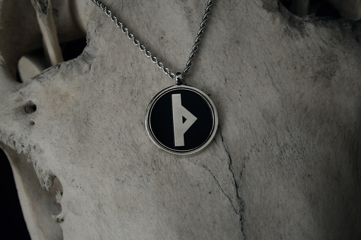 Thurs, Thurisaz rune - NECKLACE – TORVENIUS