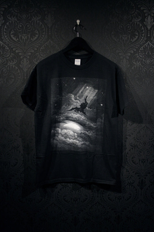 Fall of Lucifer, Satan, by Gustave Doré - T-shirt