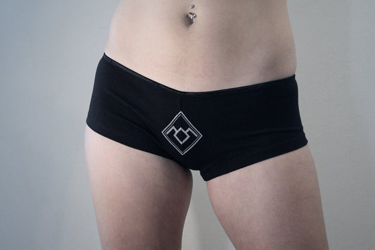 Black lodge, owls not what they seem - PANTIES