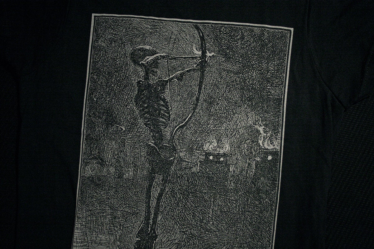 Death dealing arrows. (J. E. Millais) - T-shirt Female fitted