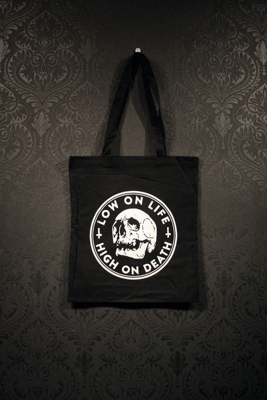 Low on life, high on death - Tote bag