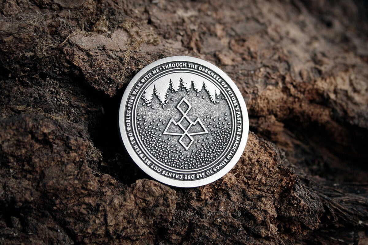 Black Lodge and Owl cave symbol coin - collectible divination flip COIN