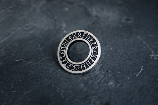 Elder futhark runes, circle - PIN