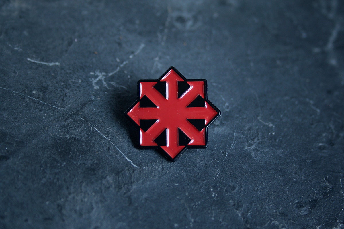 Chaos star, red, classic - PIN