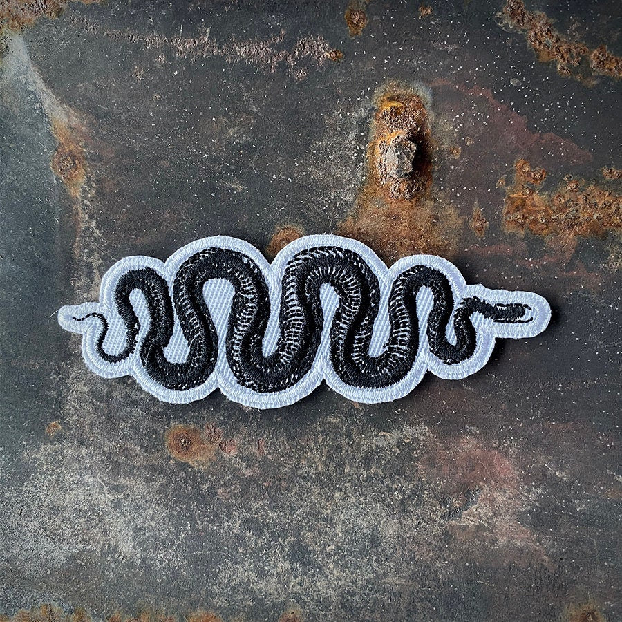 Snake skeleton, black serpent - PATCH