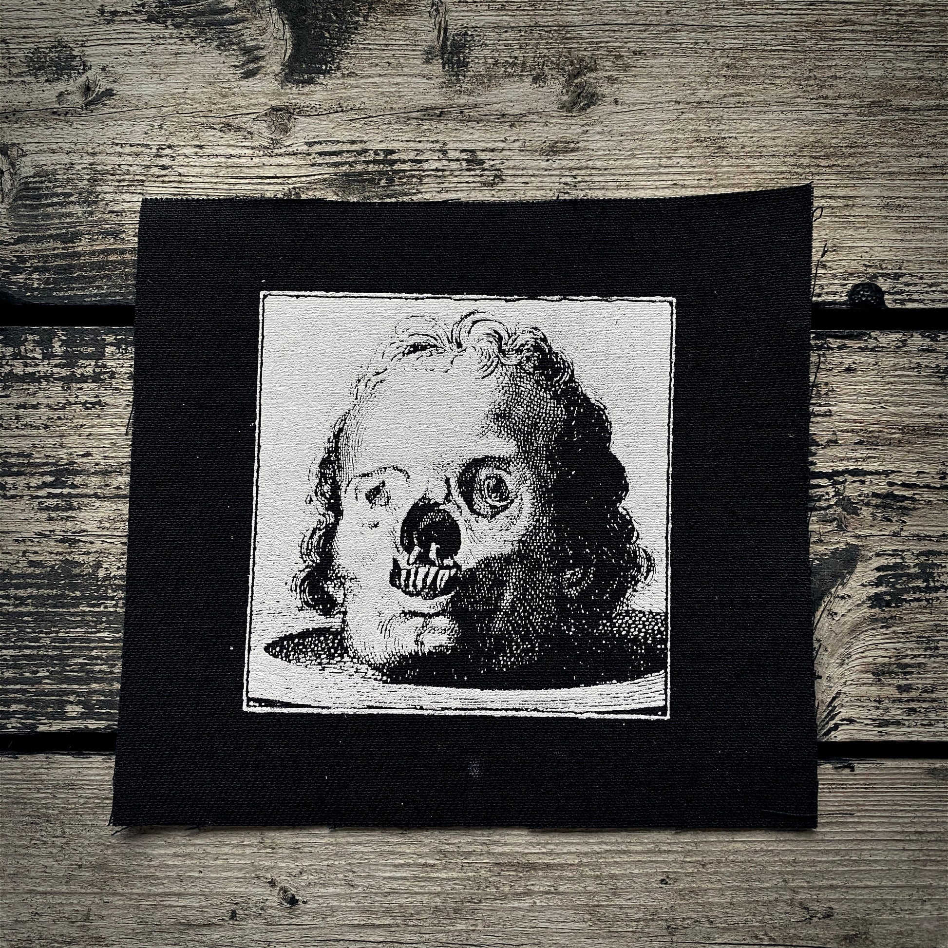 Mummified head, old illustration - screen printed PATCH