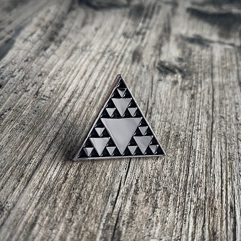 Fractal triangle, Sierpiński triangle - PIN