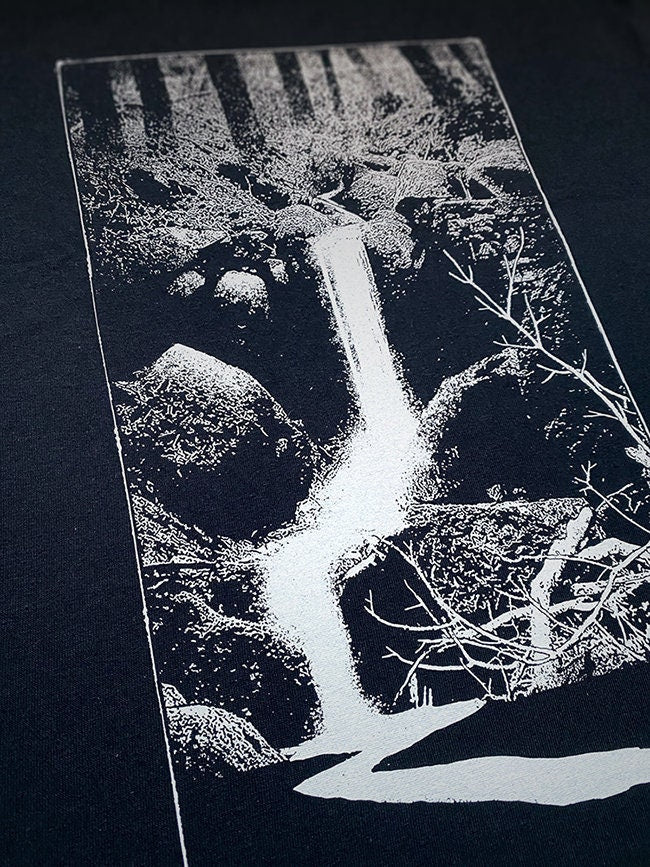 Dark water stream in a dense forest (Laguz) rune tshirt - T-shirt